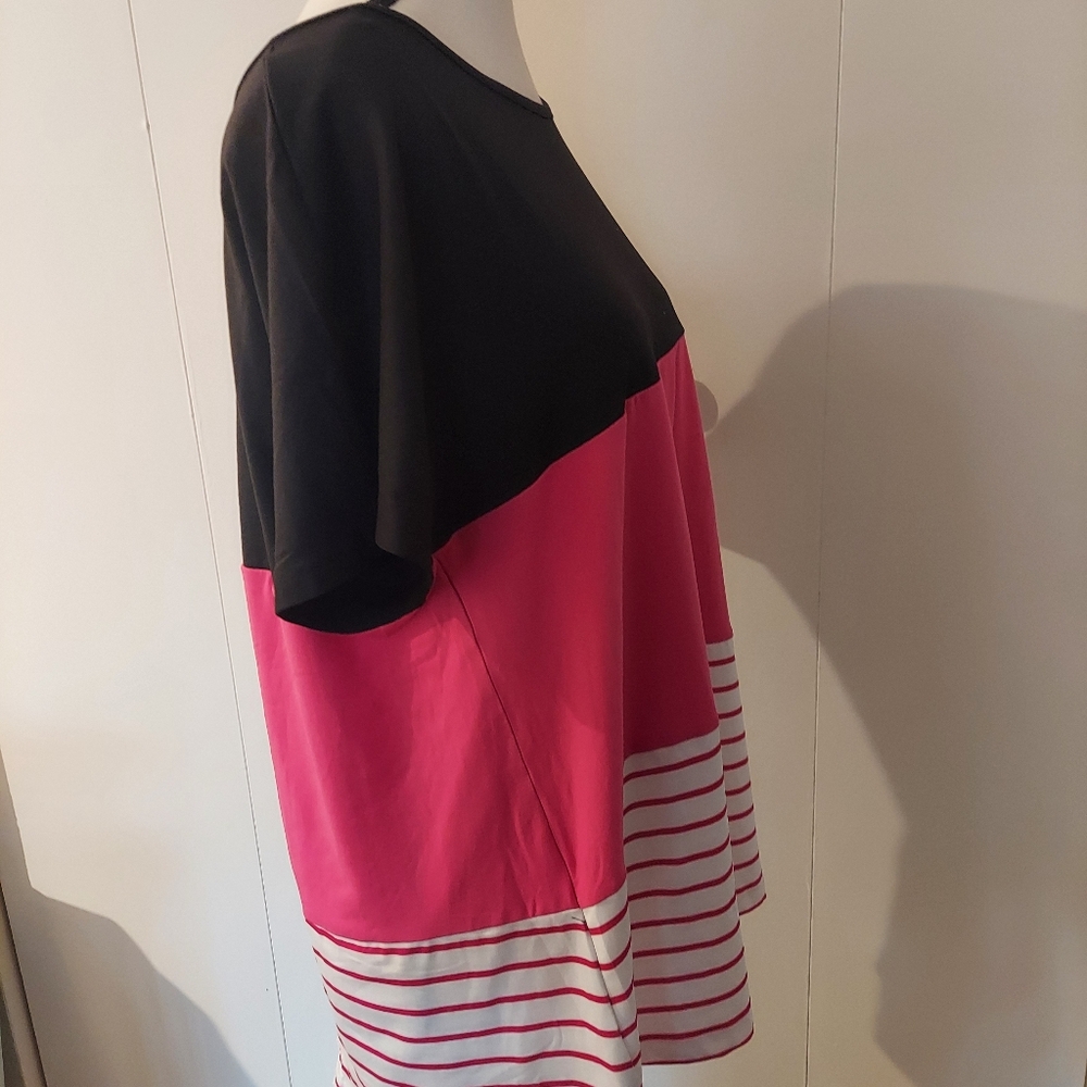 NWOT - Shein Top - Picture 3 of 5